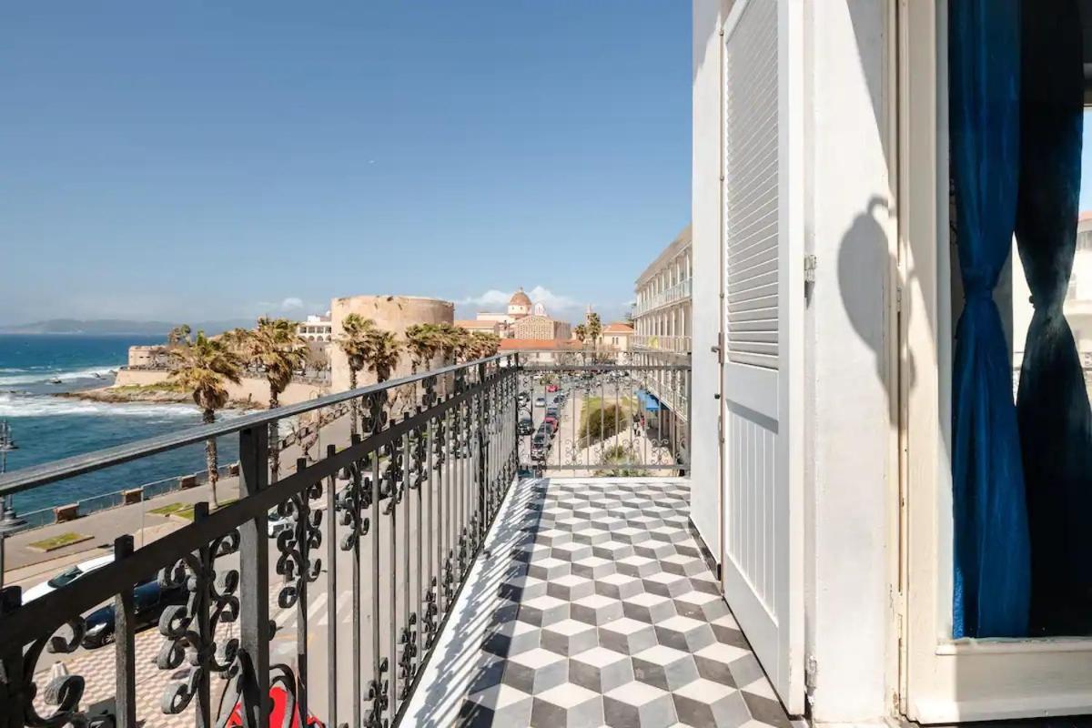 Romantic Liberty Appartamento In Villa Su Due Livelli Alghero Exterior photo